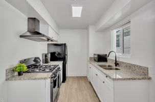 featured image of 1646 J St