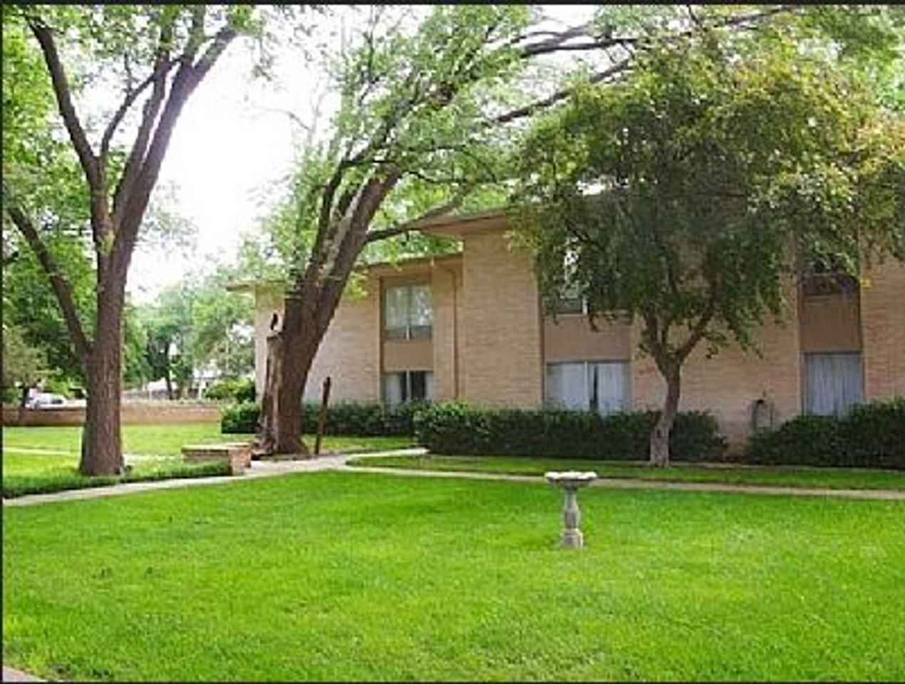 Hoff Garden Apartments - Photo 3 of 39