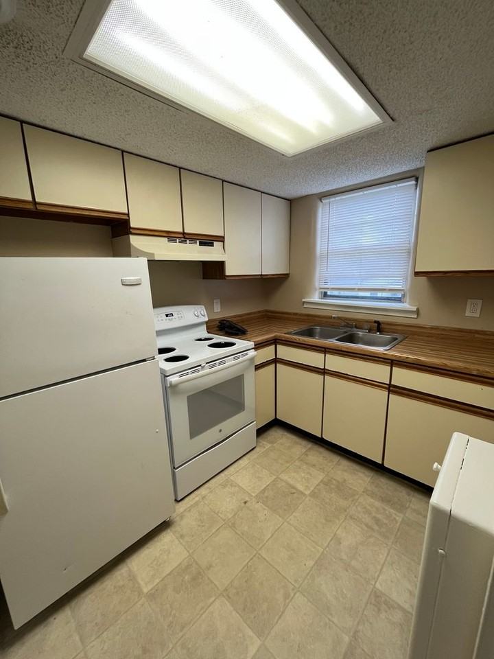 Webster, JC - Photo 4 of 20