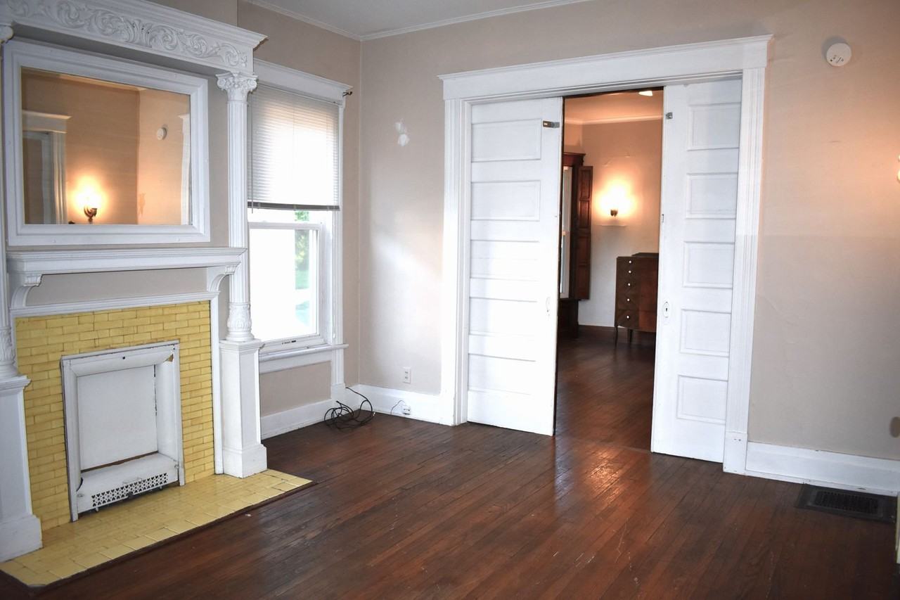 731-733 Wayne Ave - Photo 4 of 34