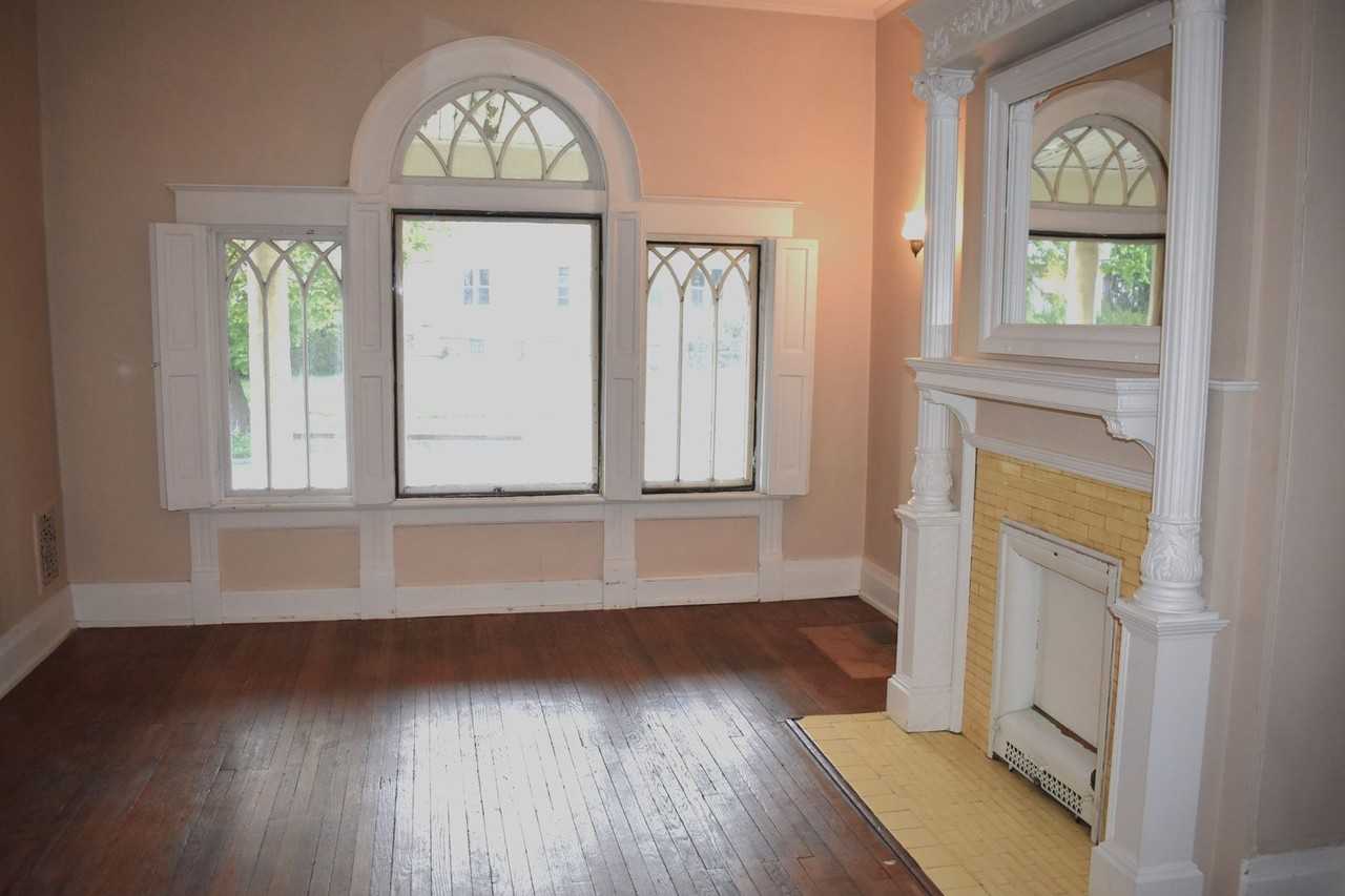 731-733 Wayne Ave - Photo 6 of 34