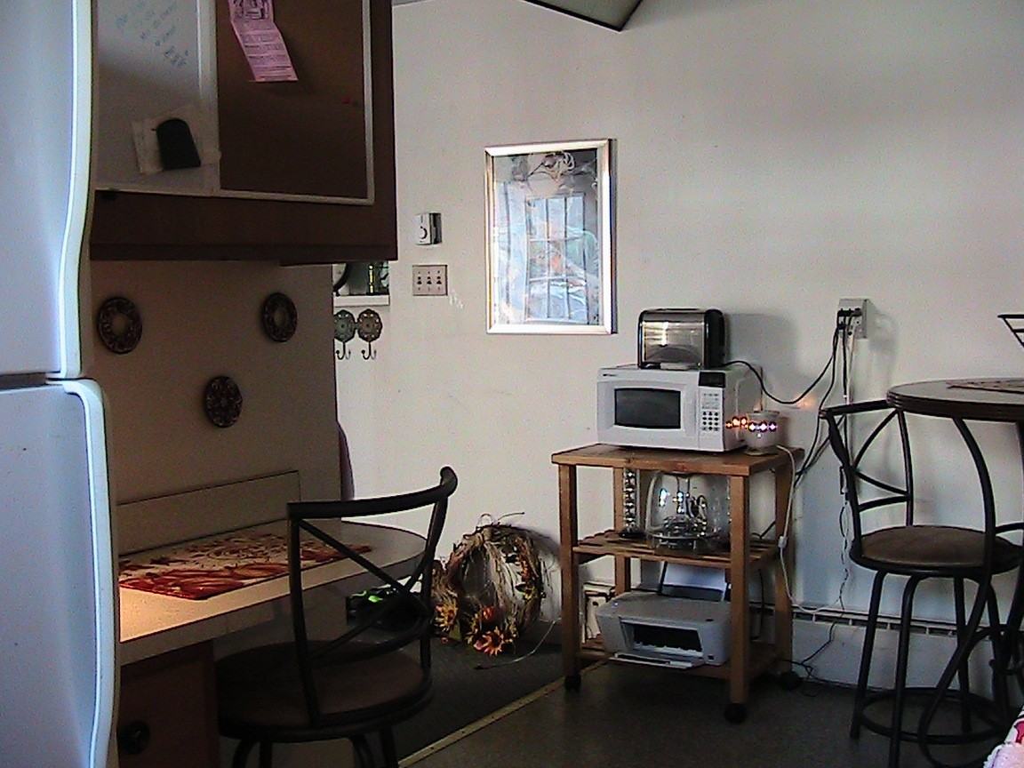 717 apt A-D School St. - Photo 3 of 23