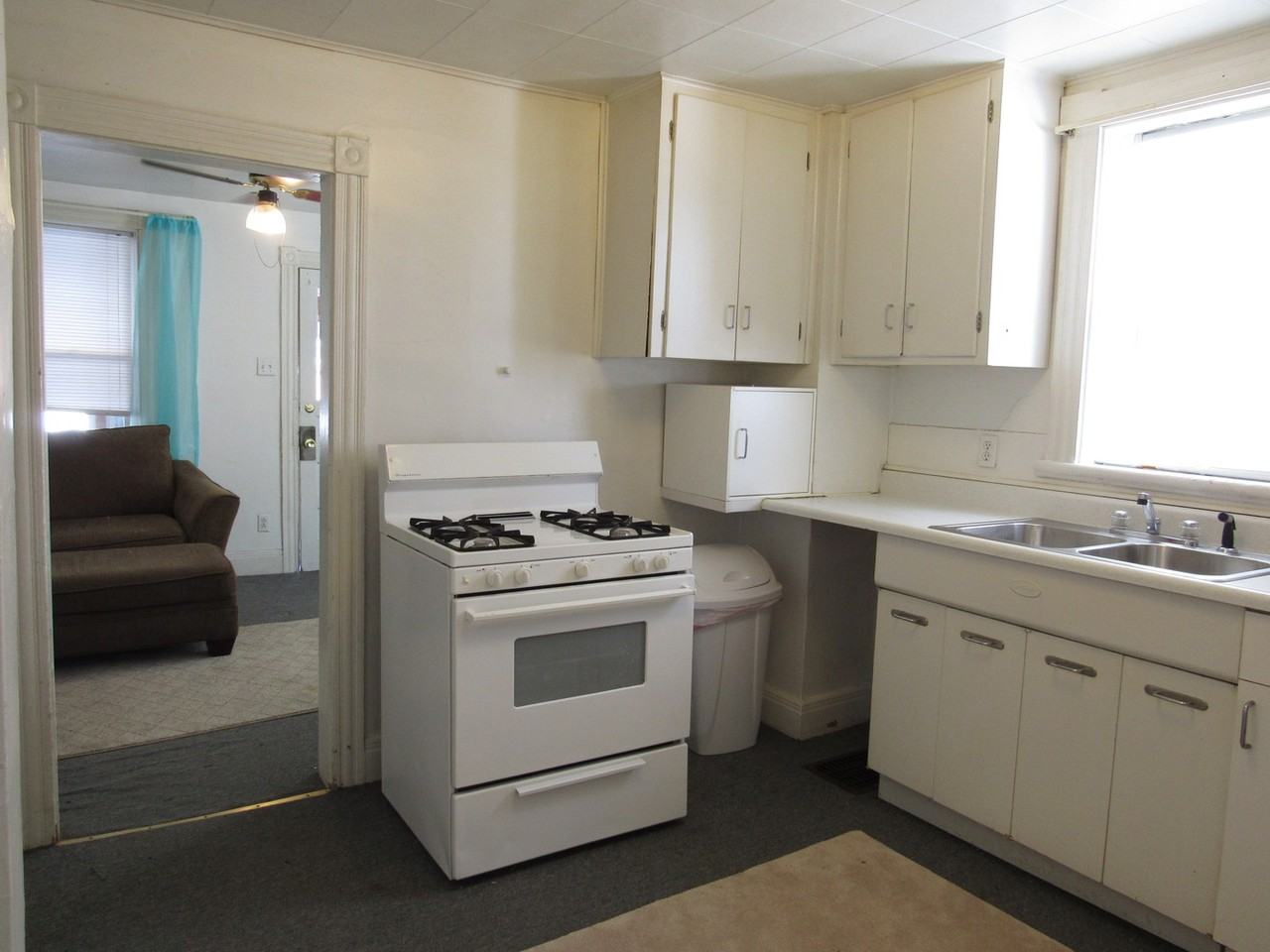 836-838 Grant St - Photo 4 of 28