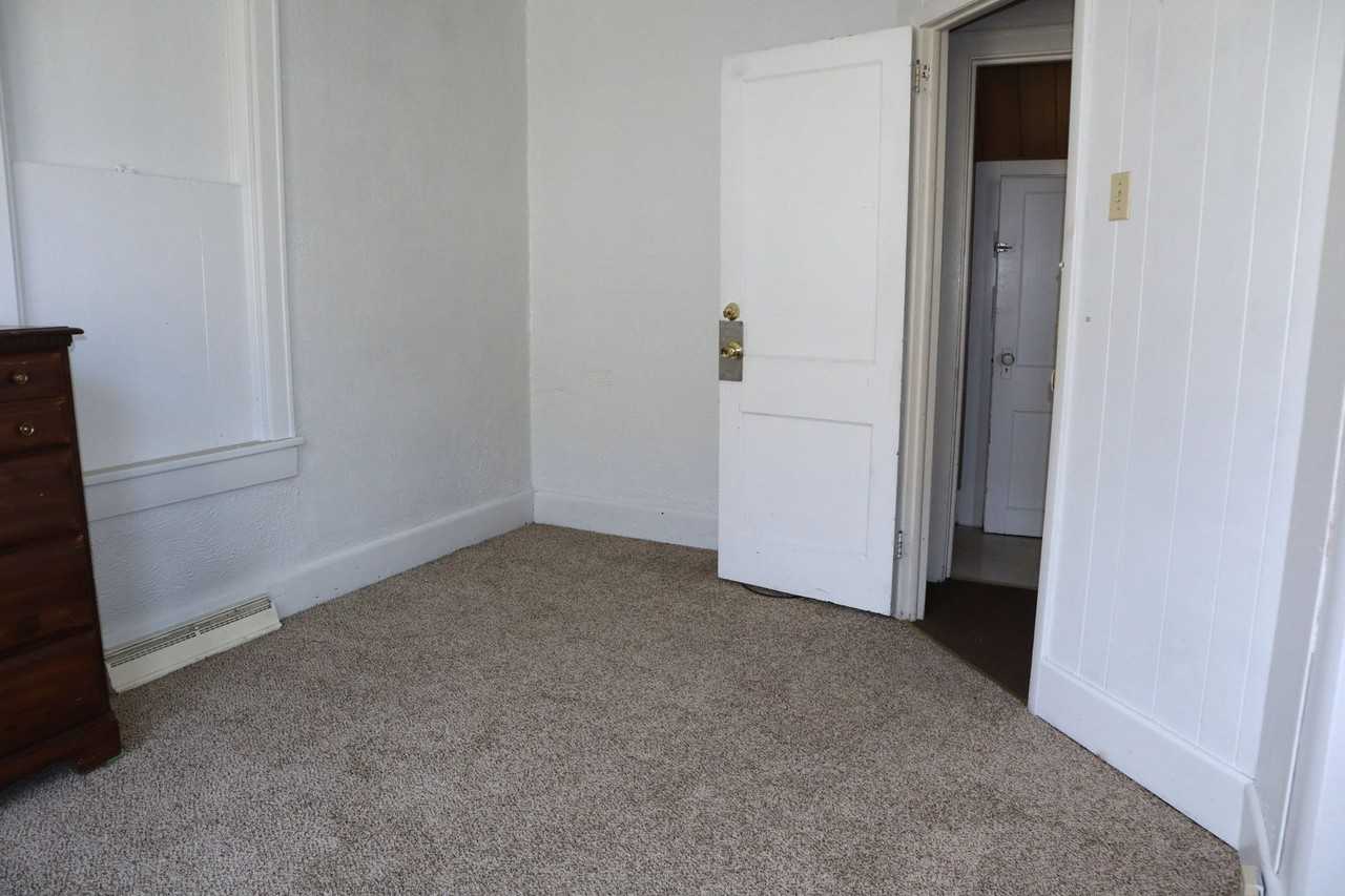 822 Grant Street - Photo 6 of 19