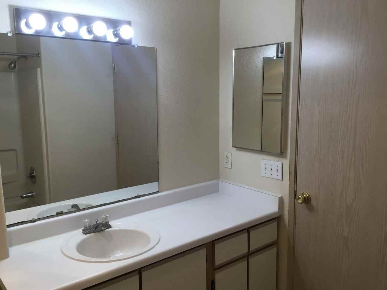 Fircrest Apartments 803 Se 187th Ave, Gresham, OR 97233 Zumper