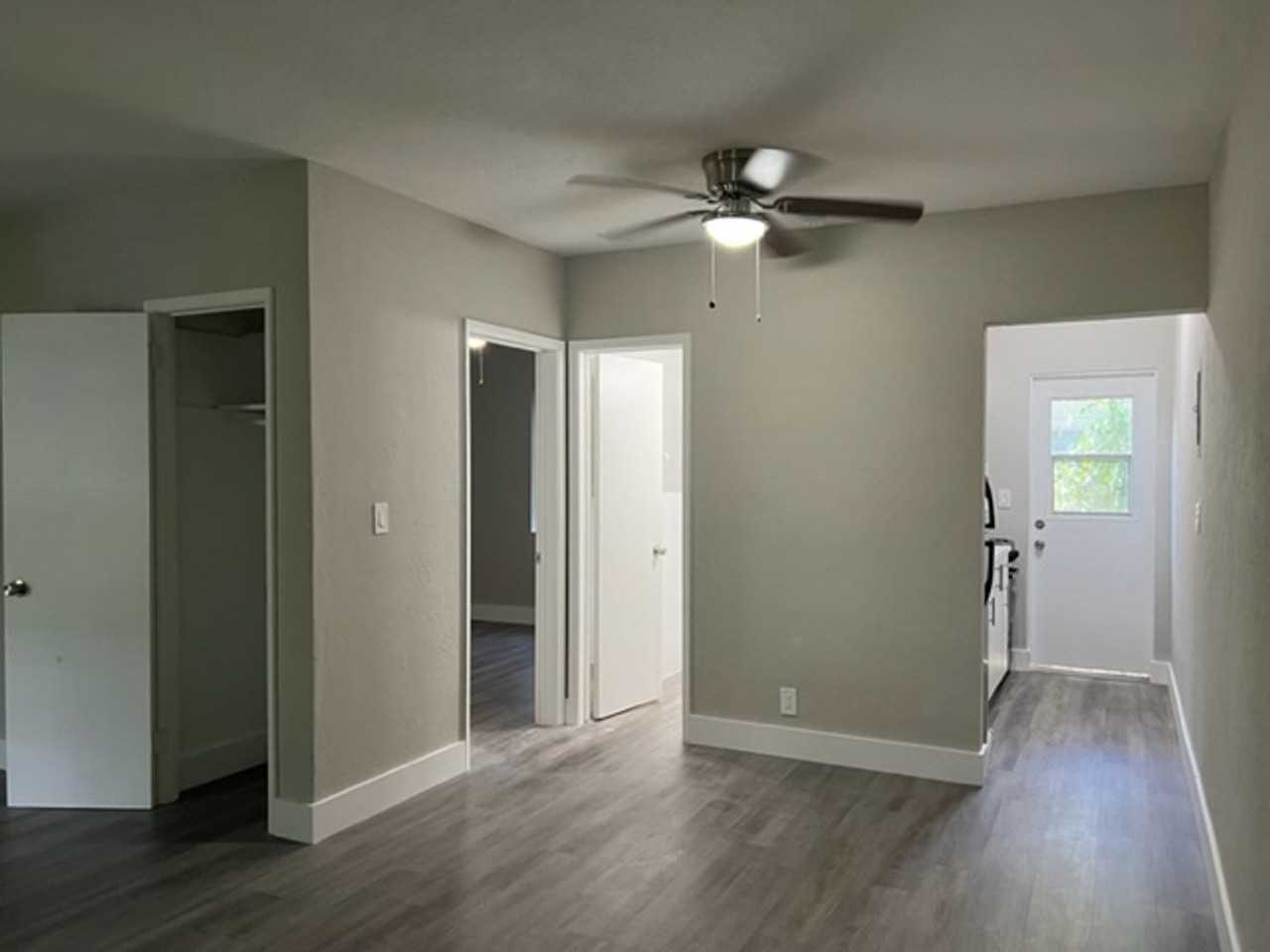 ACS 716 LLC - Photo 3 of 9