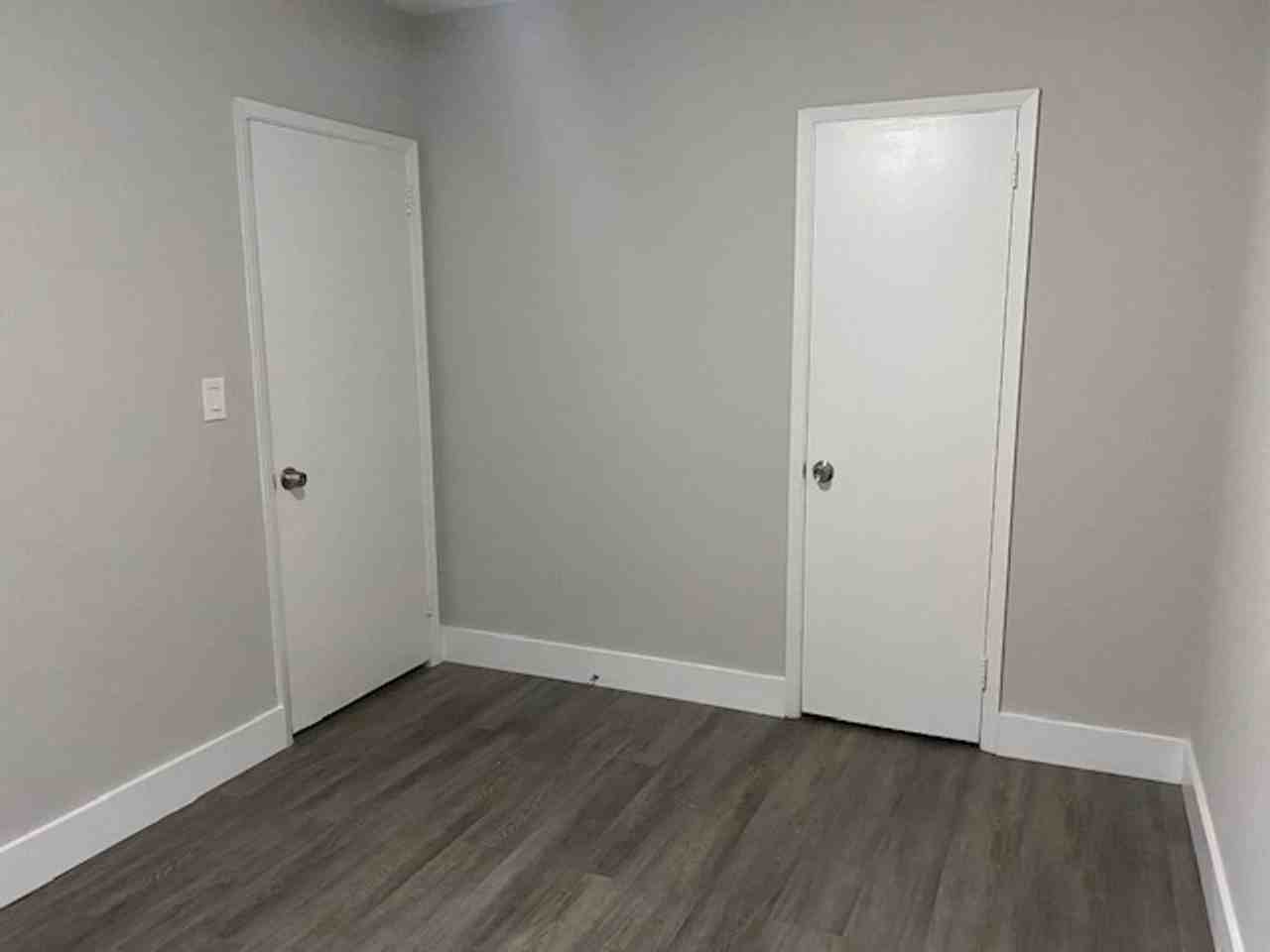 ACS 716 LLC - Photo 7 of 9