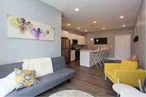 featured image of 3925 Haverford Ave