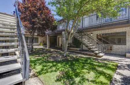 Capitol Hill - Photo 4 of 9