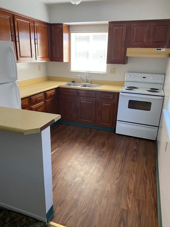 Timbers West - Photo 2 of 6