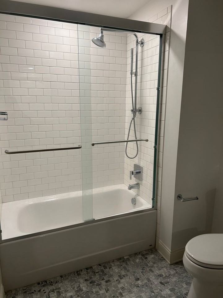 936 N High St - Photo 6 of 34