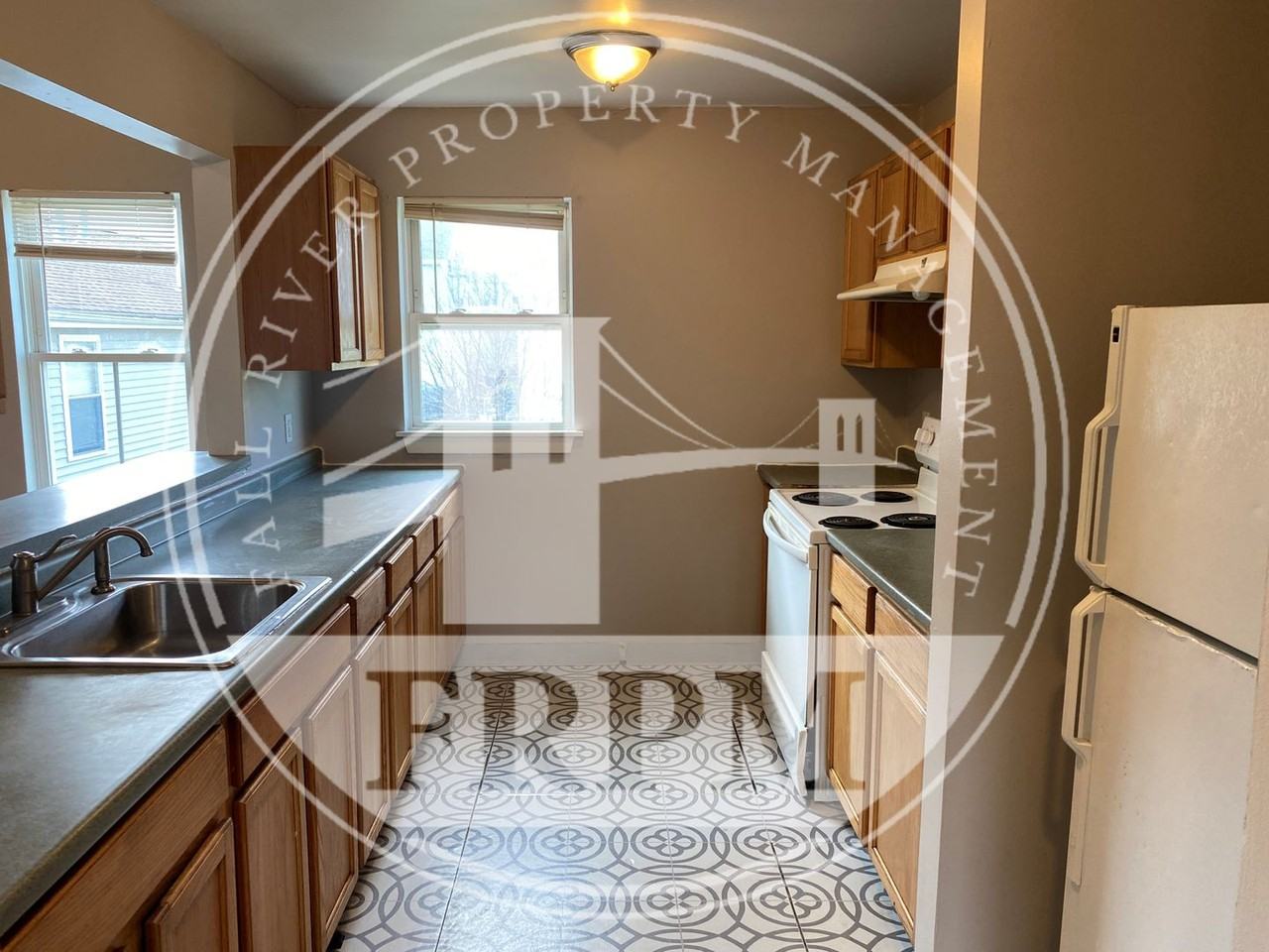 297-303 Hartwell St - Photo 2 of 28