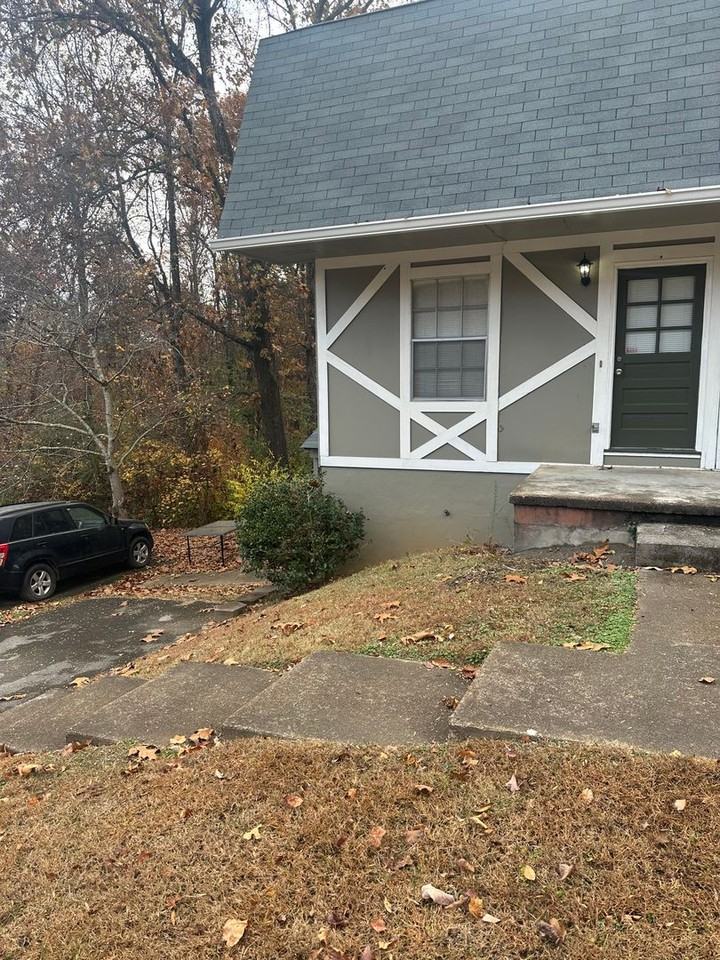 6293 Teletha Ln - Photo 3 of 18