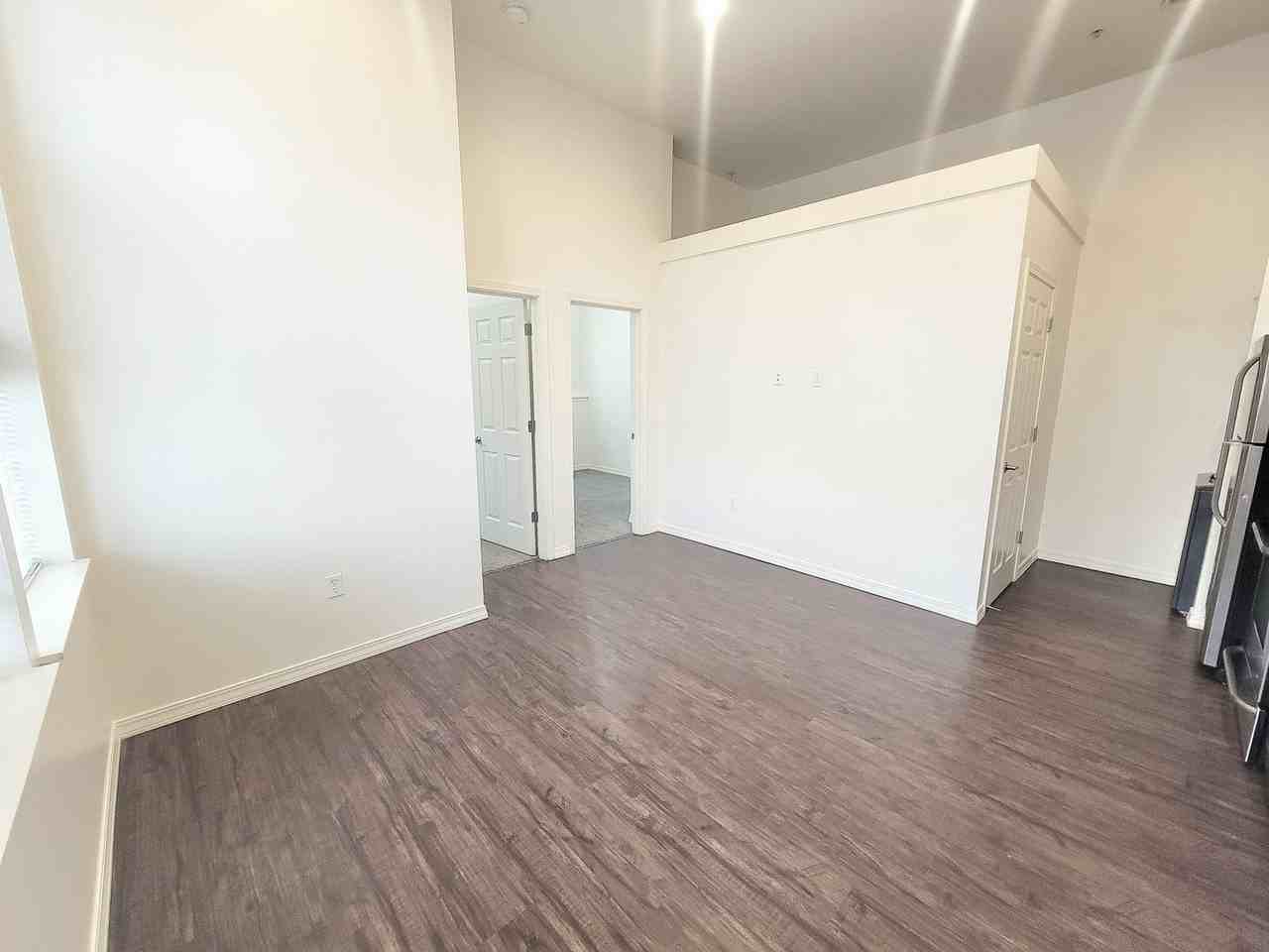 4720 NE Glisan St. - Photo 5 of 30