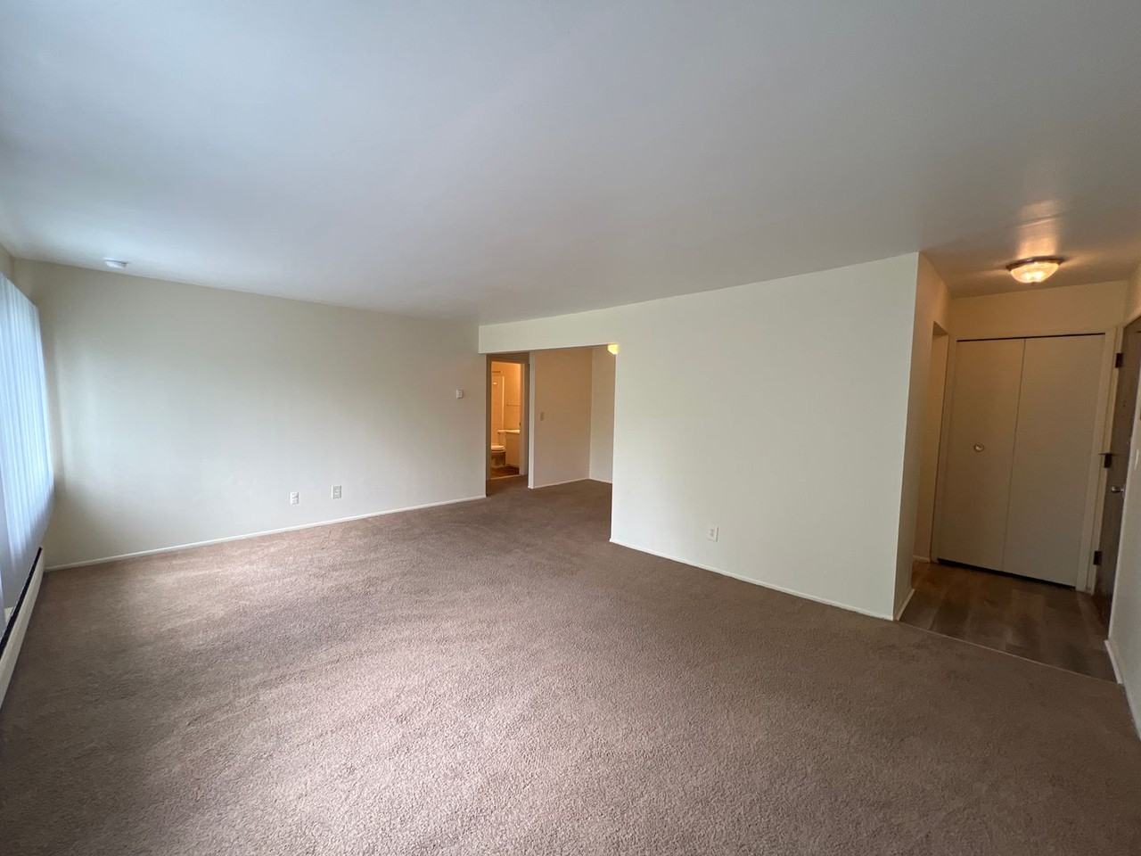 Pickford Place Apartments - Photo 5 of 17