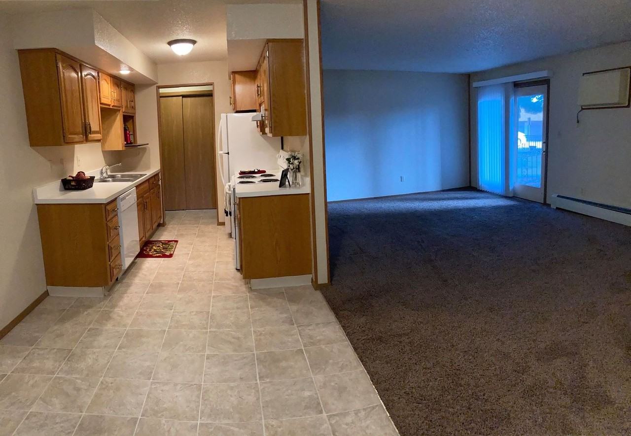 Capitol Apartments - Photo 3 of 18