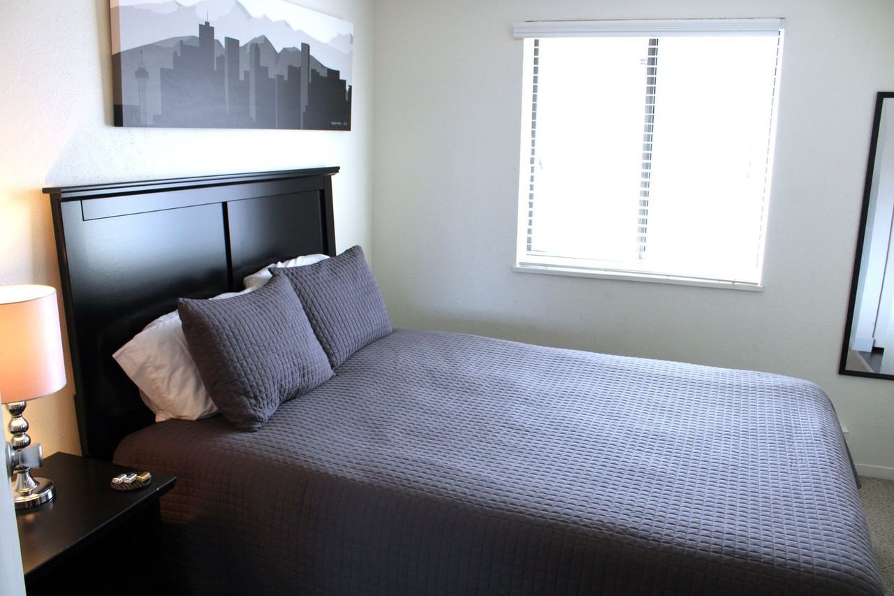2905 Aurora Ave - Photo 6 of 15