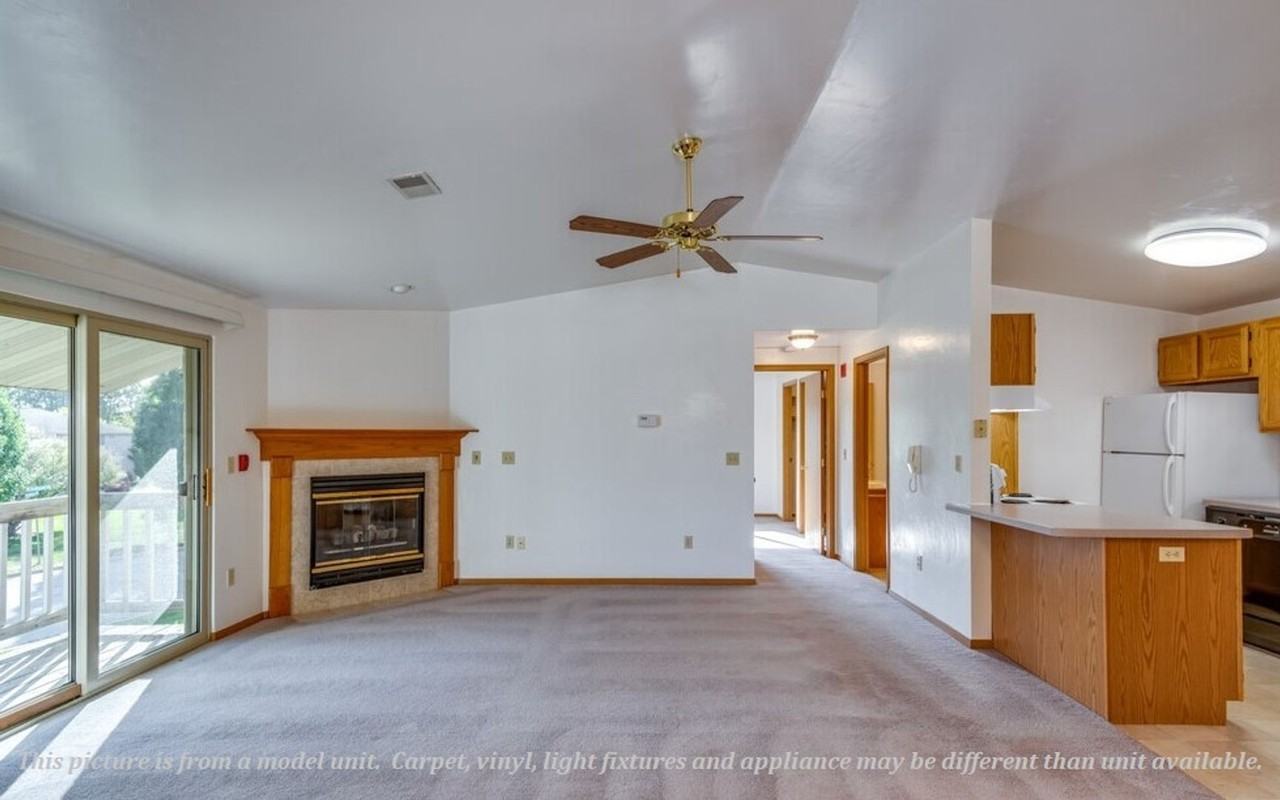 The Sycamore Apartments - Photo 2 of 4