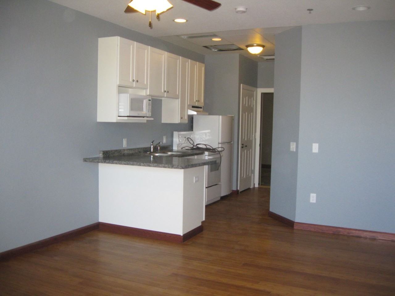 Office/Retail Space Available - Photo 6 of 9