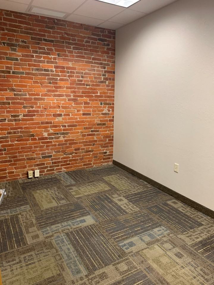 Office/Retail Space Available - Photo 5 of 8