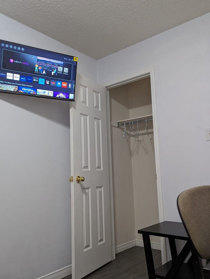 12 Tucker Street - Photo 4 of 21