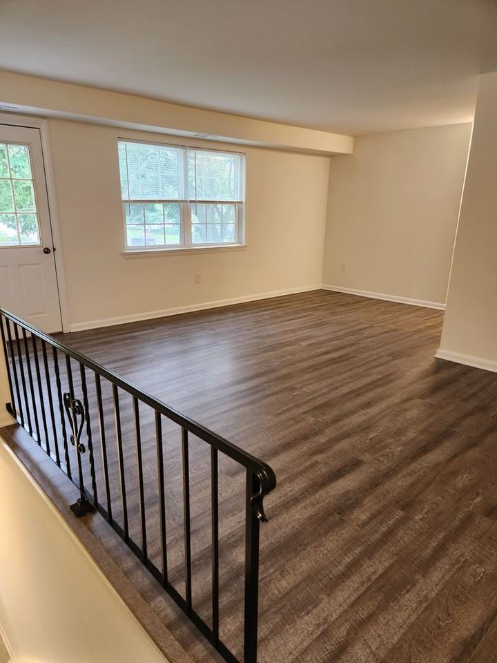 Glenn Wyn (06gl) Apartments Fruitville Pike And Dillerville Road