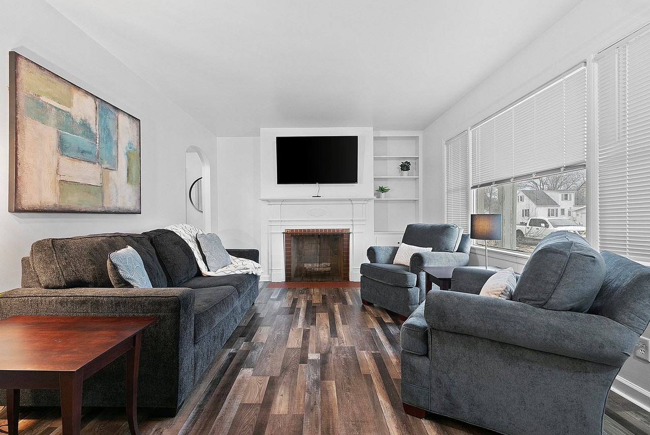 1000 Hickory Hill Dr - Photo 5 of 26