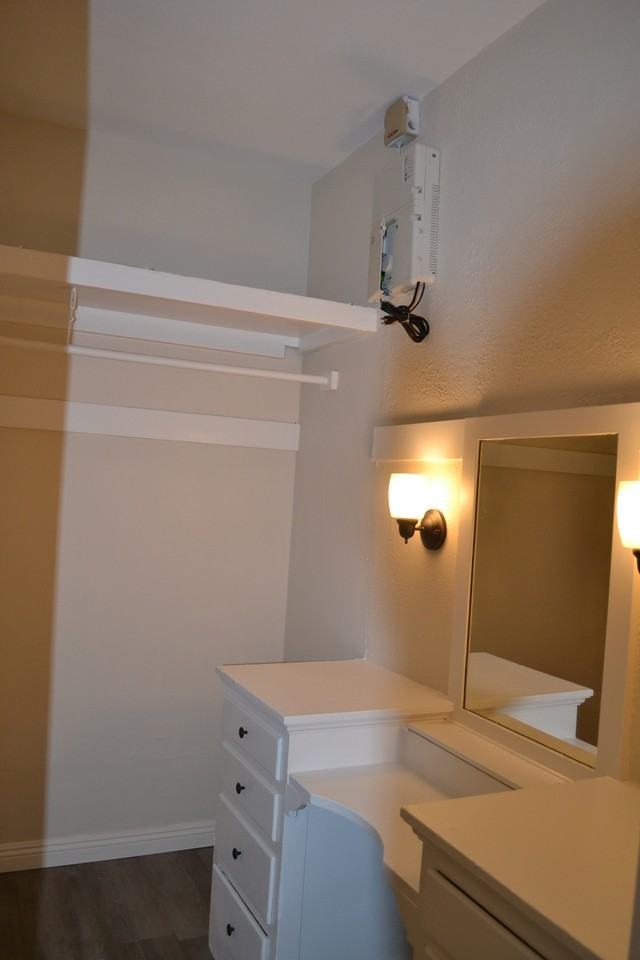 CB Executive Residences, LLC - Photo 7 of 36
