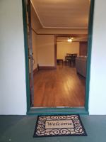 featured image of 454 S Glassell St