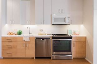 1201 N Francis Ave - Photo 1 of 1