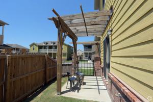 featured image of 519 N Wordsworth Ln