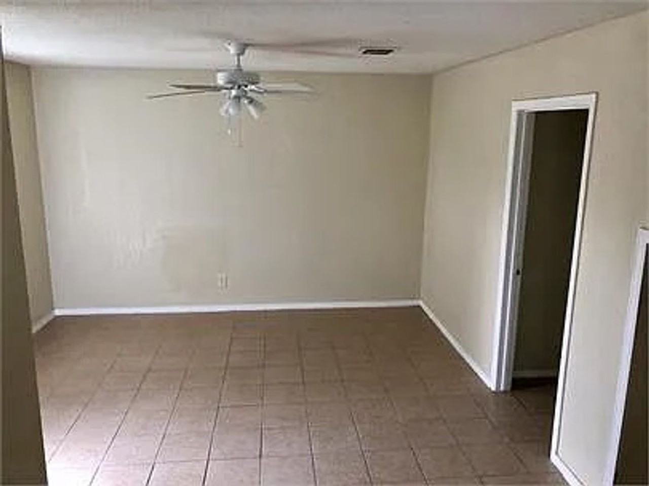 14033 Garber Ln Apartments in Cloverleaf, Cloverleaf, TX 77015 Zumper