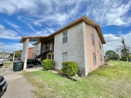 featured image of 1304 Quail Cir