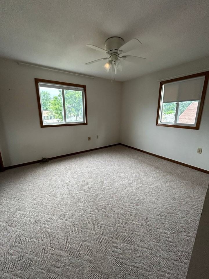 1502 Madison St #1 - Photo 5 of 11