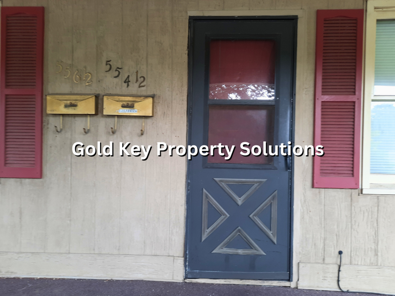 556 N 12th Street - Photo 3 of 15