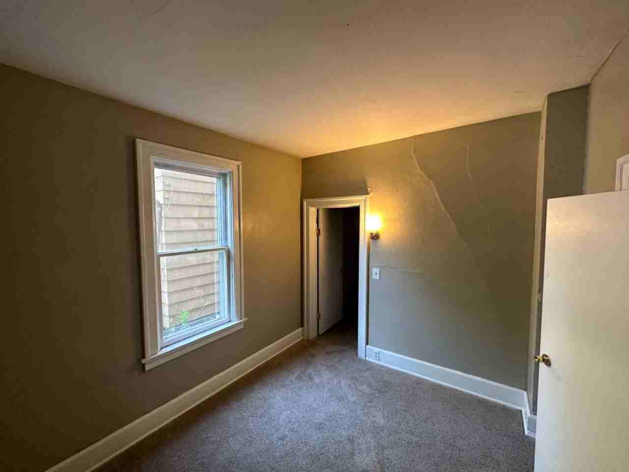 727-729 Kentucky Ave. (Duplex) - Photo 3 of 7