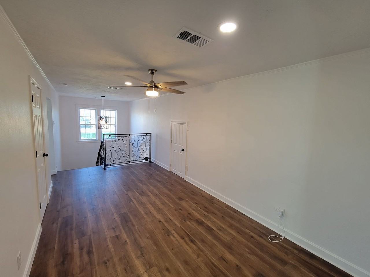 610 7th Street - Photo 2 of 14