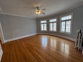 Beautiful Vintage Apartments Near Downtown Evanston - Photo 1 of 1