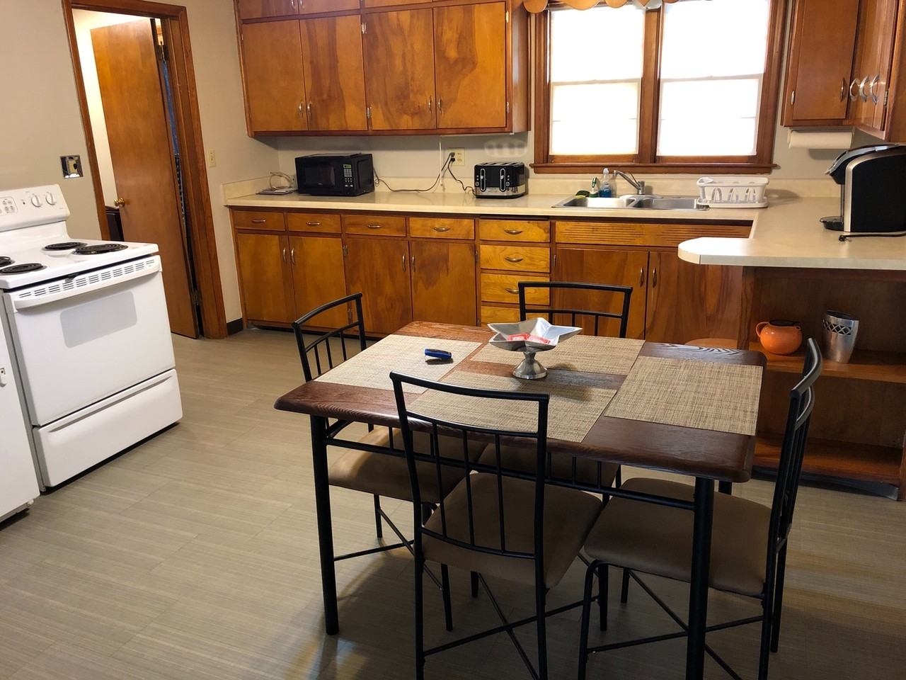 2104-2108 W. 16th St - Photo 2 of 5