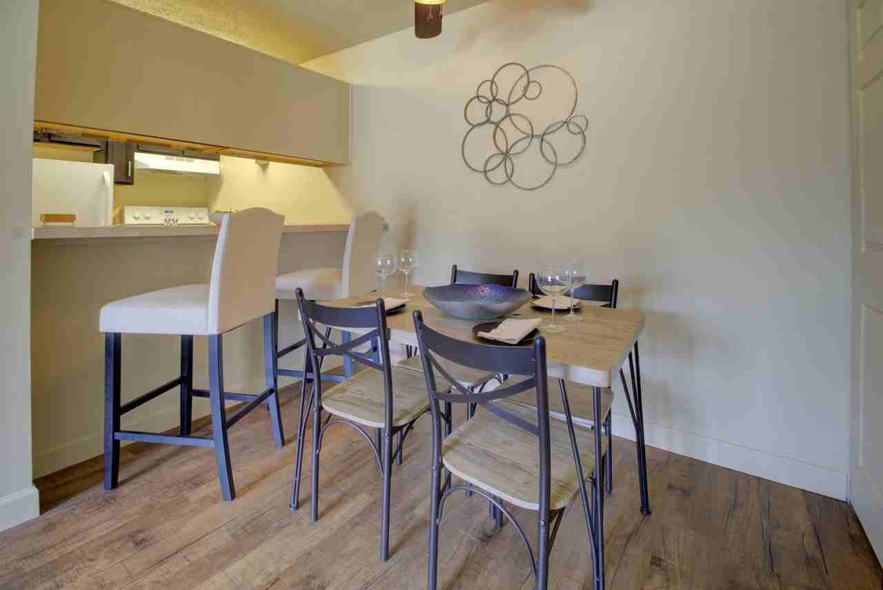 Stadium Apartments - Photo 4 of 15