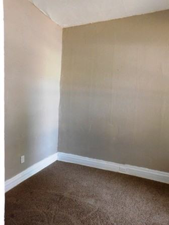 1018 E Ash St - Photo 3 of 10