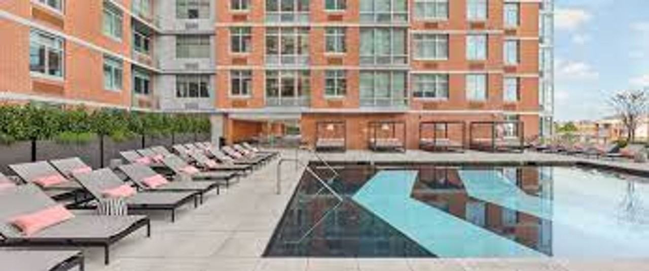 The Duchess Luxe Apartments for Rent - Photo 3 of 16