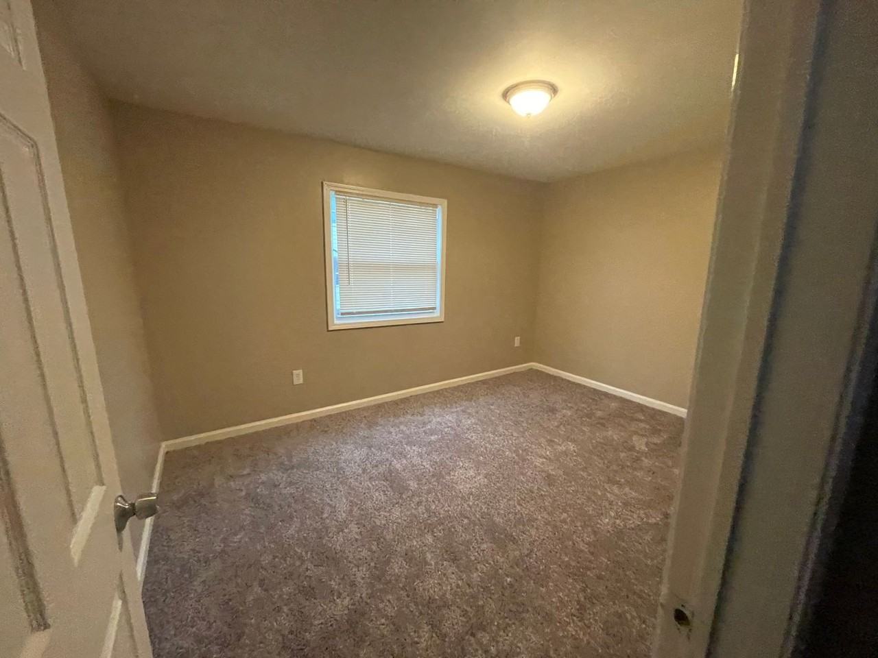 Mayson Turner - Photo 3 of 22