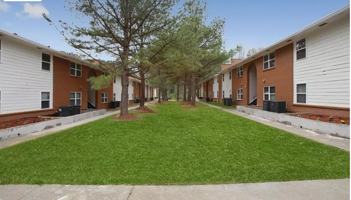 featured image of 3230 Cushman Cir Sw