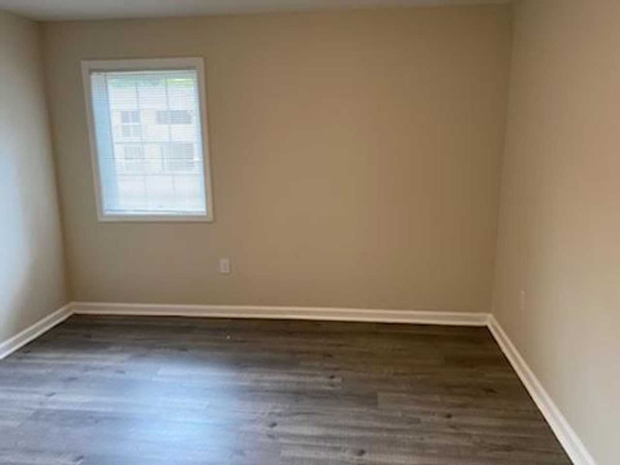 Conley Apartments - Photo 4 of 14