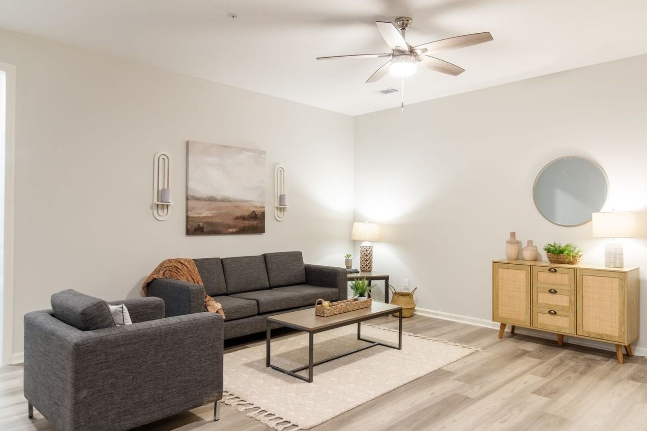 Magnolia Reserve - Photo 5 of 27