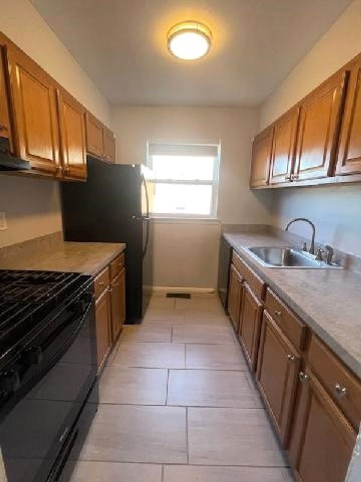 Lafayette Hills - Photo 6 of 17