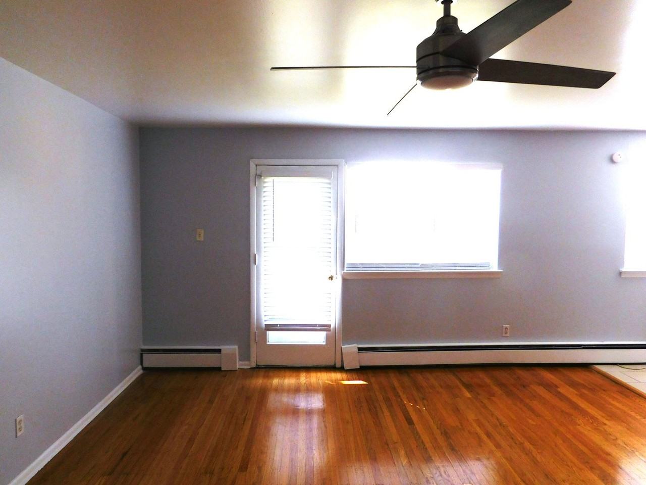 Gateway Terrace - Photo 4 of 6