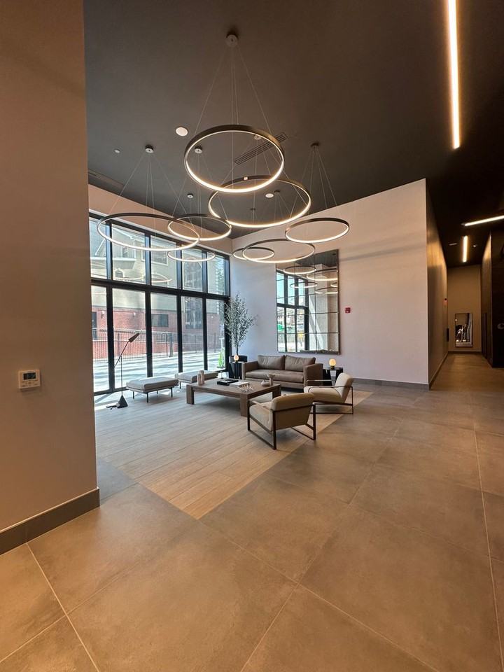 Rental Deals - Photo 3 of 44