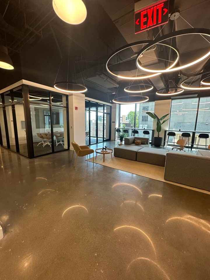 Rental Deals - Photo 7 of 44